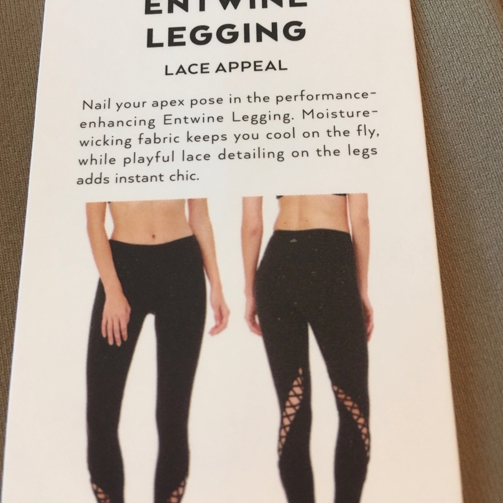 AloYoga Entwine Leggings - Picture 6 of 6